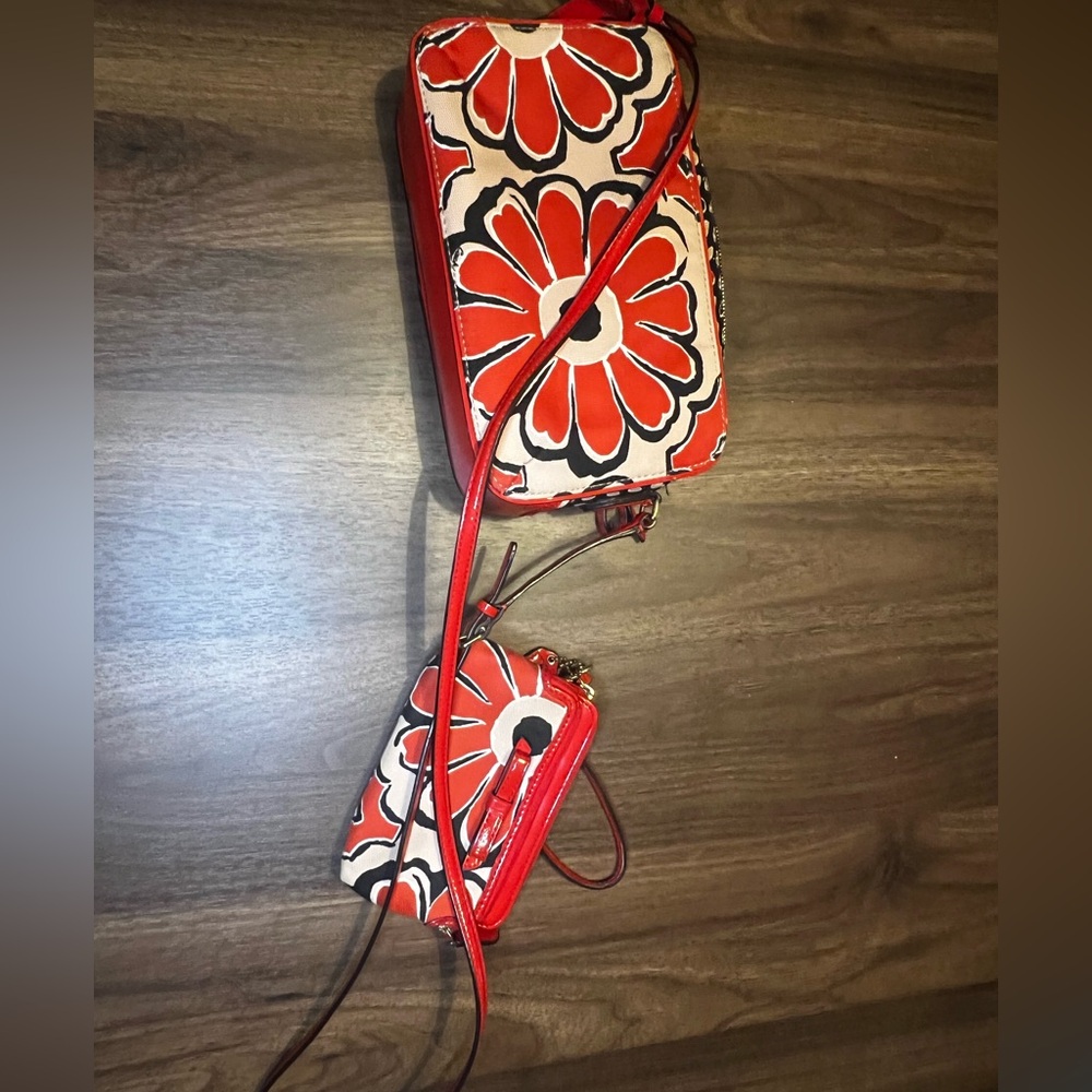 Coach Poppy Floral Scarf Print Flight Crossbody and Wristlet